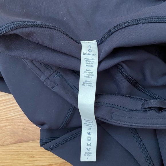 Lululemon Speed Up tight 28” - Picture 5 of 6
